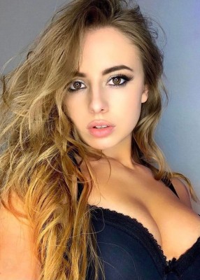 Проститутка Соня